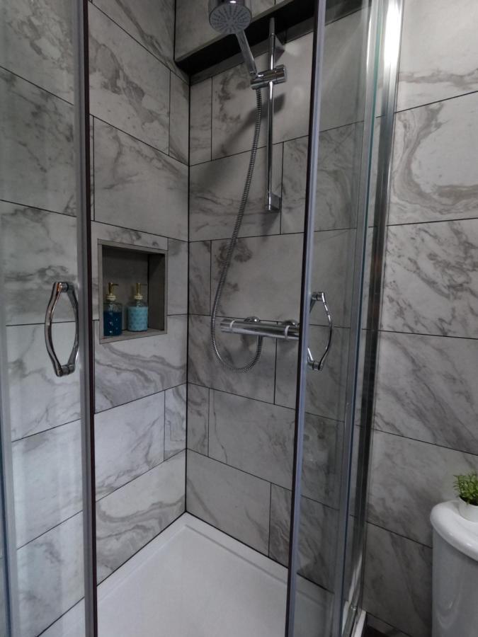 Studio Apartment In Saint Kew Exterior foto